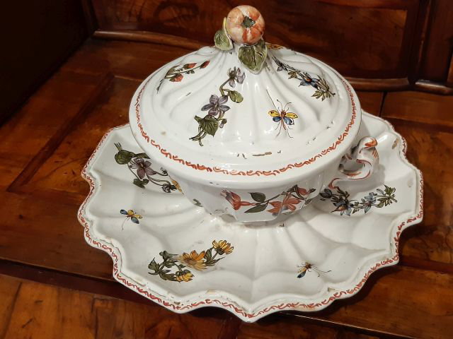 tasse à bouillon complète Antonibon
